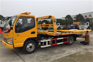 山阴哪里有拖车服务