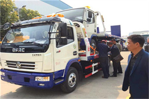山阴汽车道路救援拖车价格